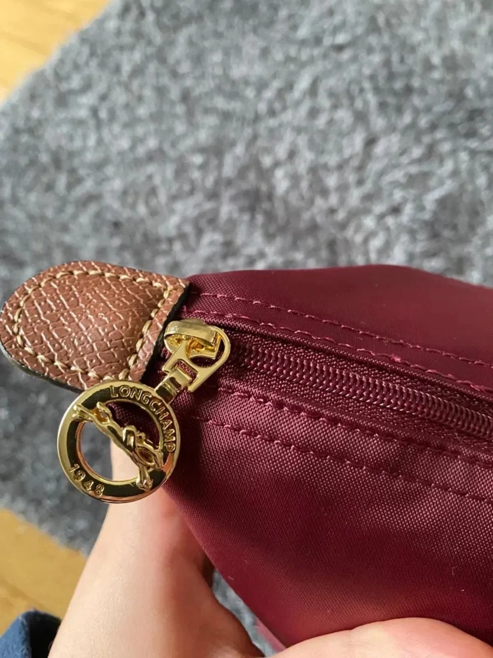 NWT Burgundy Longchamp Le Pliage Medium Handbag Tote Canvas Tablet Shoulder M - Picture 4 of 6